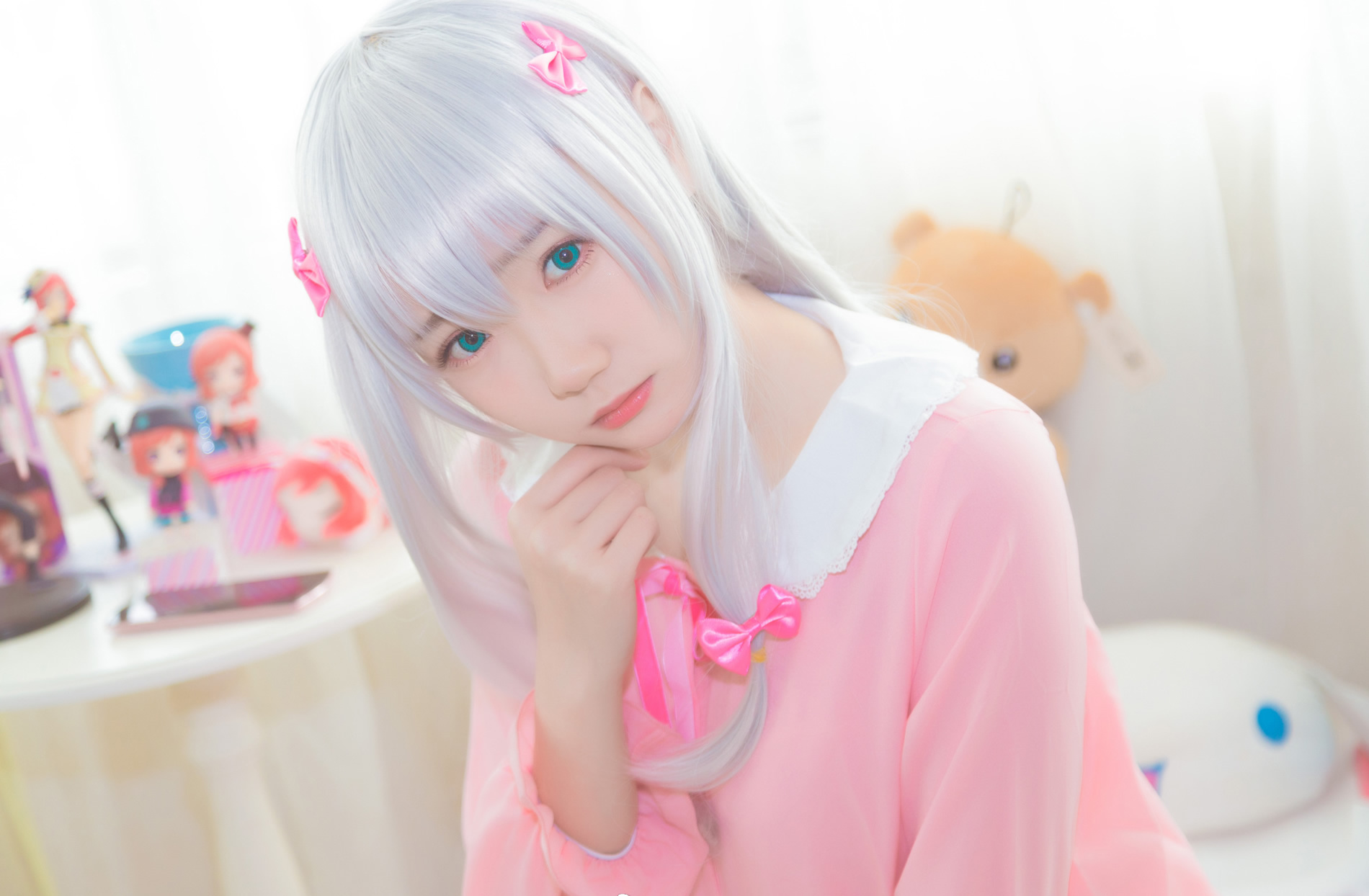 《埃罗芒阿老师》和泉纱雾cos:宅女插画家