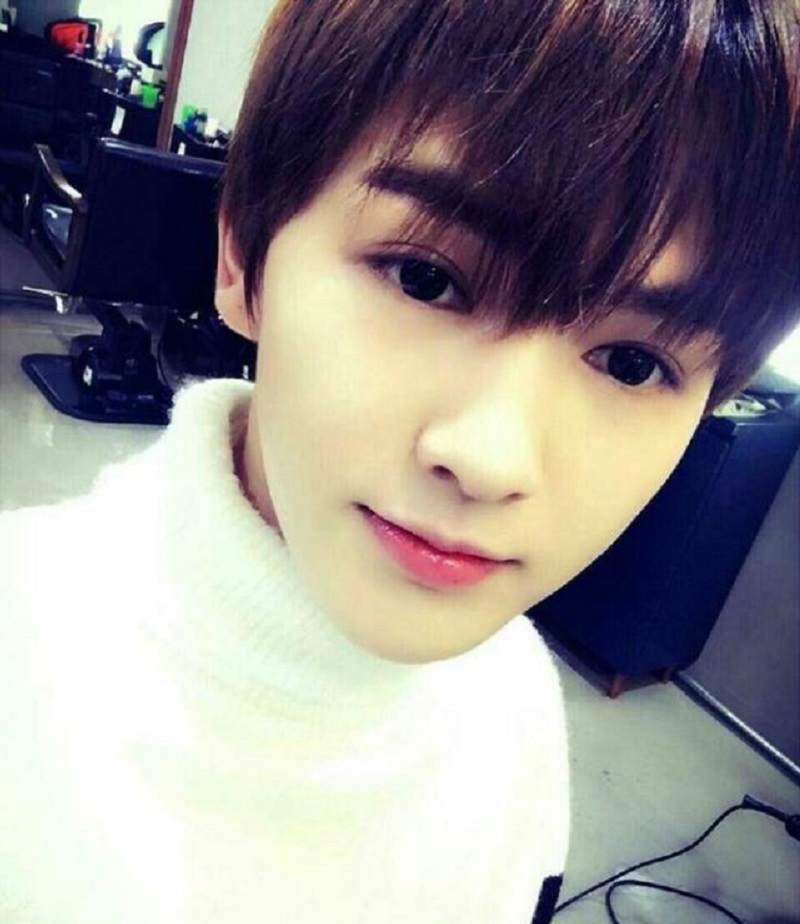 偶像练习生中画眼线的男生,蔡徐坤耐看,朱正廷秀气,陈立农可爱