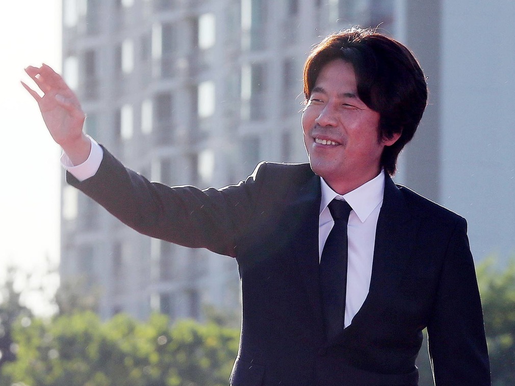 韩星吴达秀,被爆性侵丑闻昔日照片流出