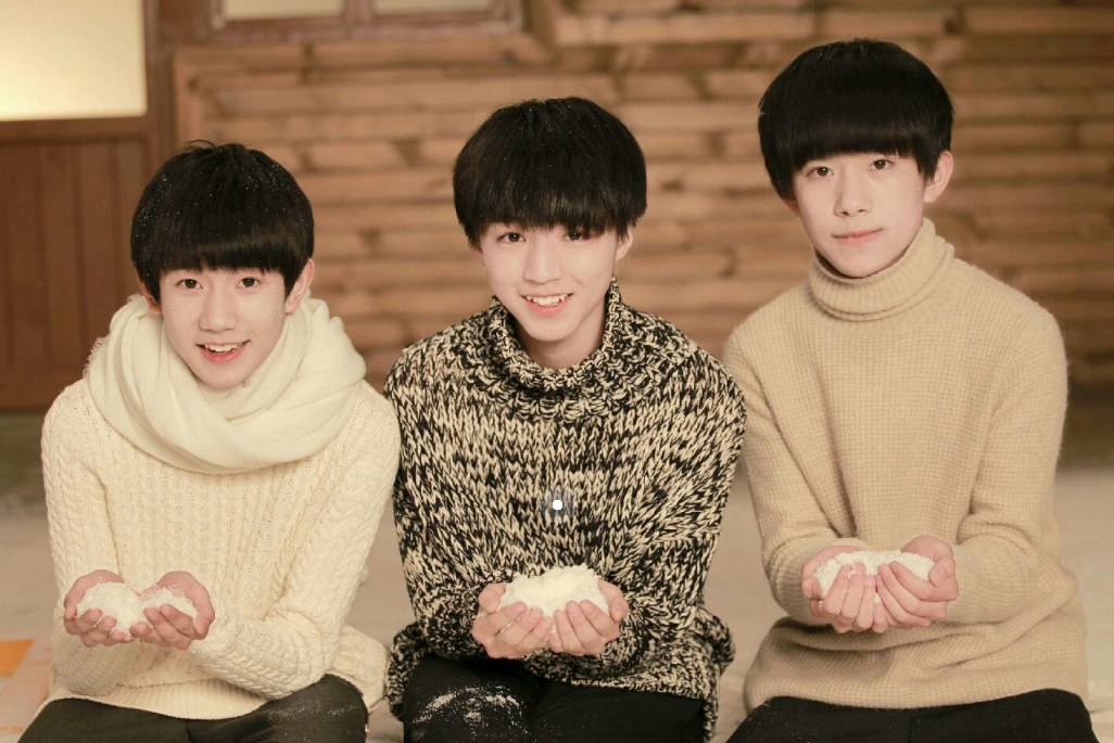 tf boys撩起刘海,王源男人味,王俊凯非常帅,易烊千玺最能撩