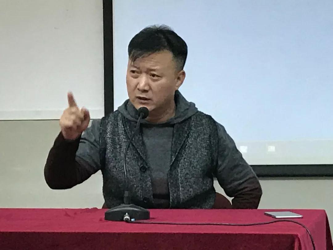 王忠勇谈如何学行草书