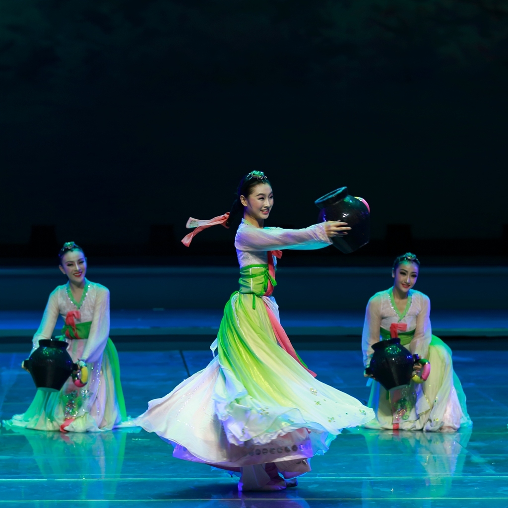 非遗传承十四:潇洒流畅,仪态万方的朝鲜族鹤舞