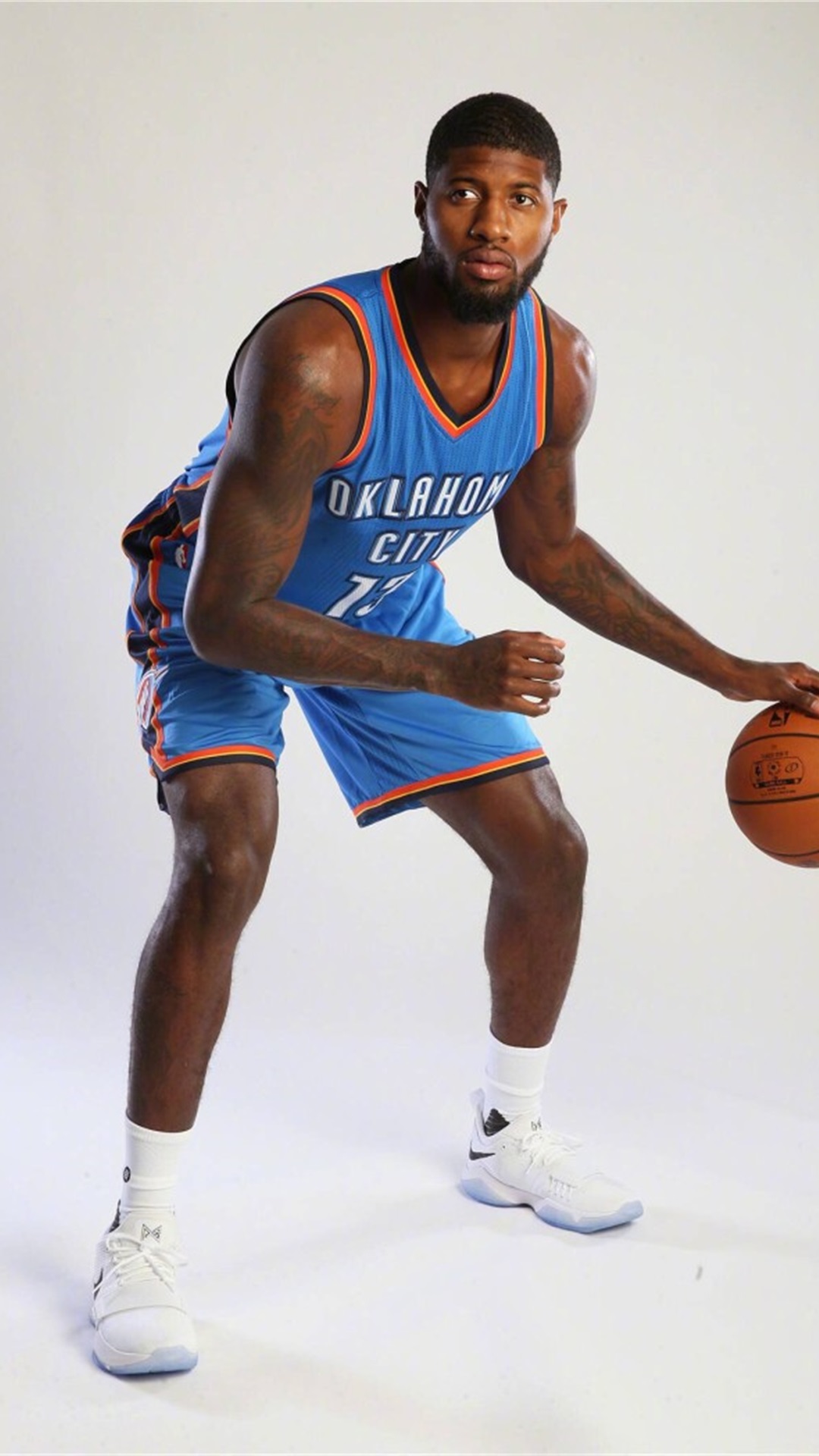 nba保罗·乔治,超高清手机壁纸献上,喜欢的赶紧来收藏吧!