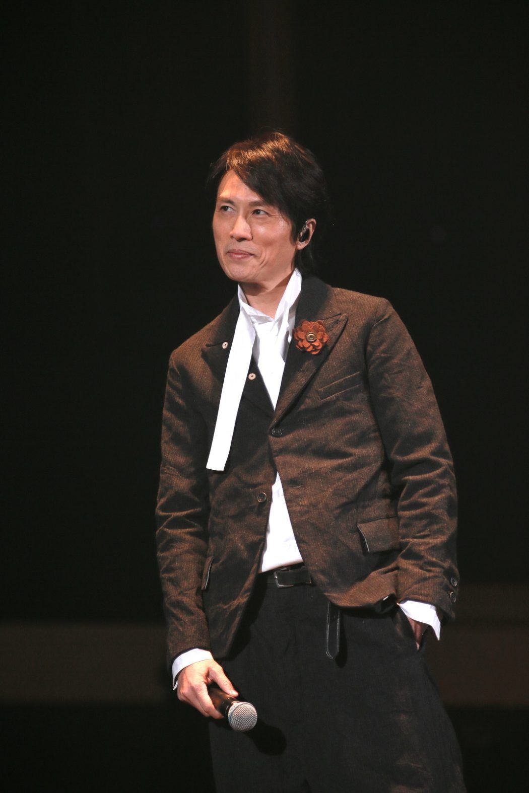 黄子华阔别三年2018再开栋笃笑,重温经典9大爆笑金句