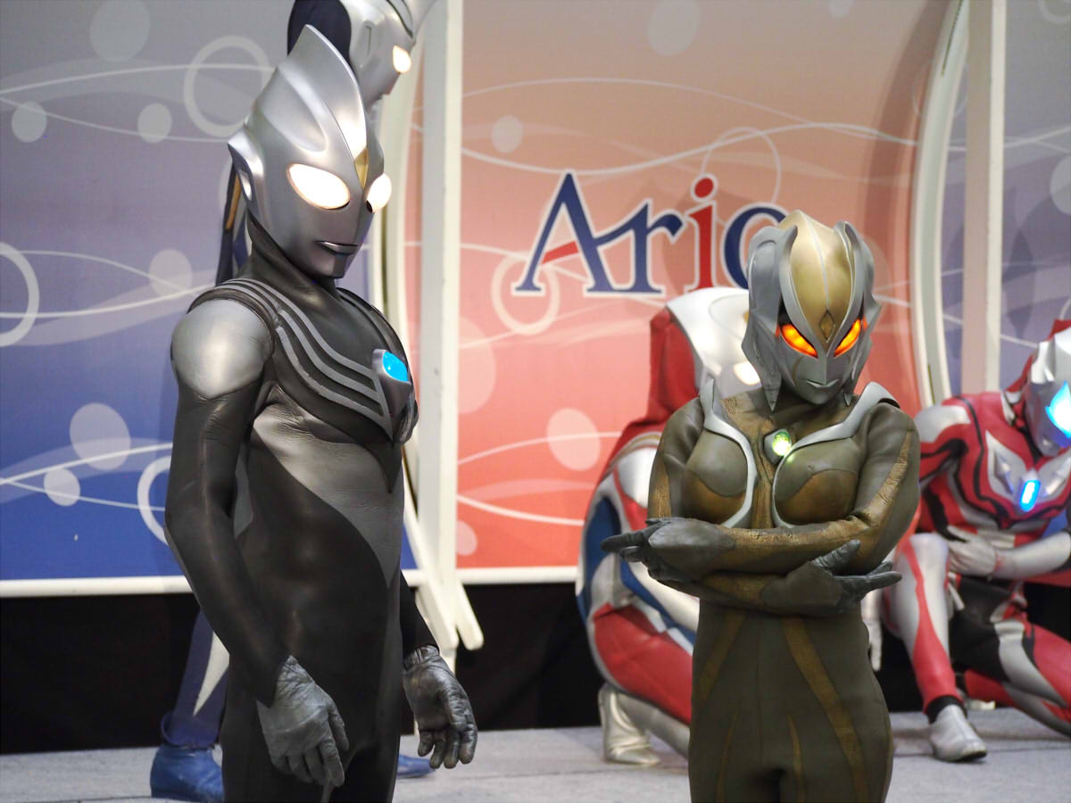 贝利亚前传第85章:黄金贝利亚!下一个目标是奥特之王!