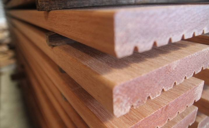 非洲红玫瑰木材是一种什么样木材?它属于红木吗?