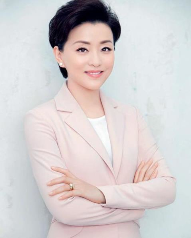 董卿和杨澜谁更有才华?