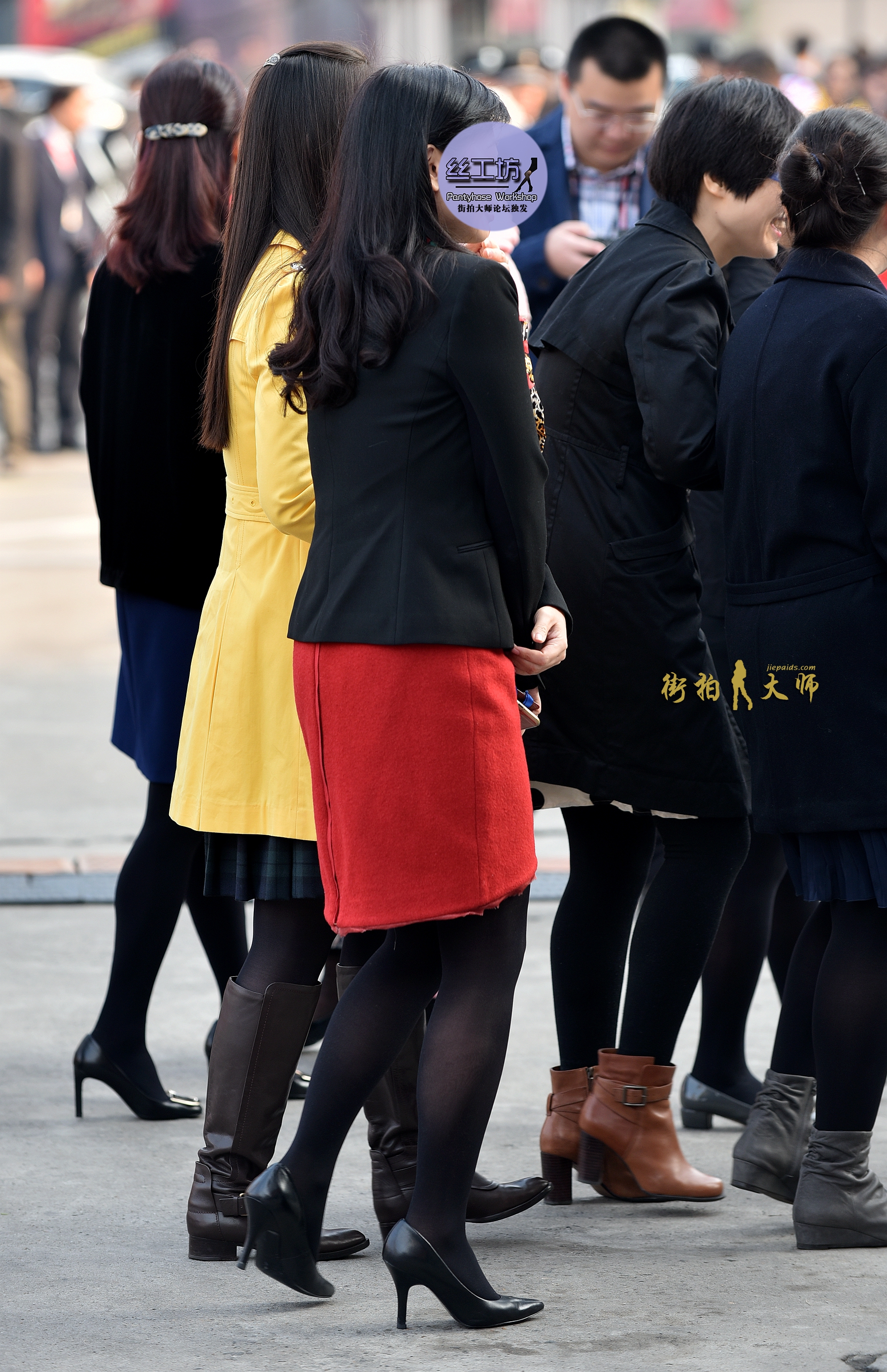 街拍:花颜月貌,国色天姿!