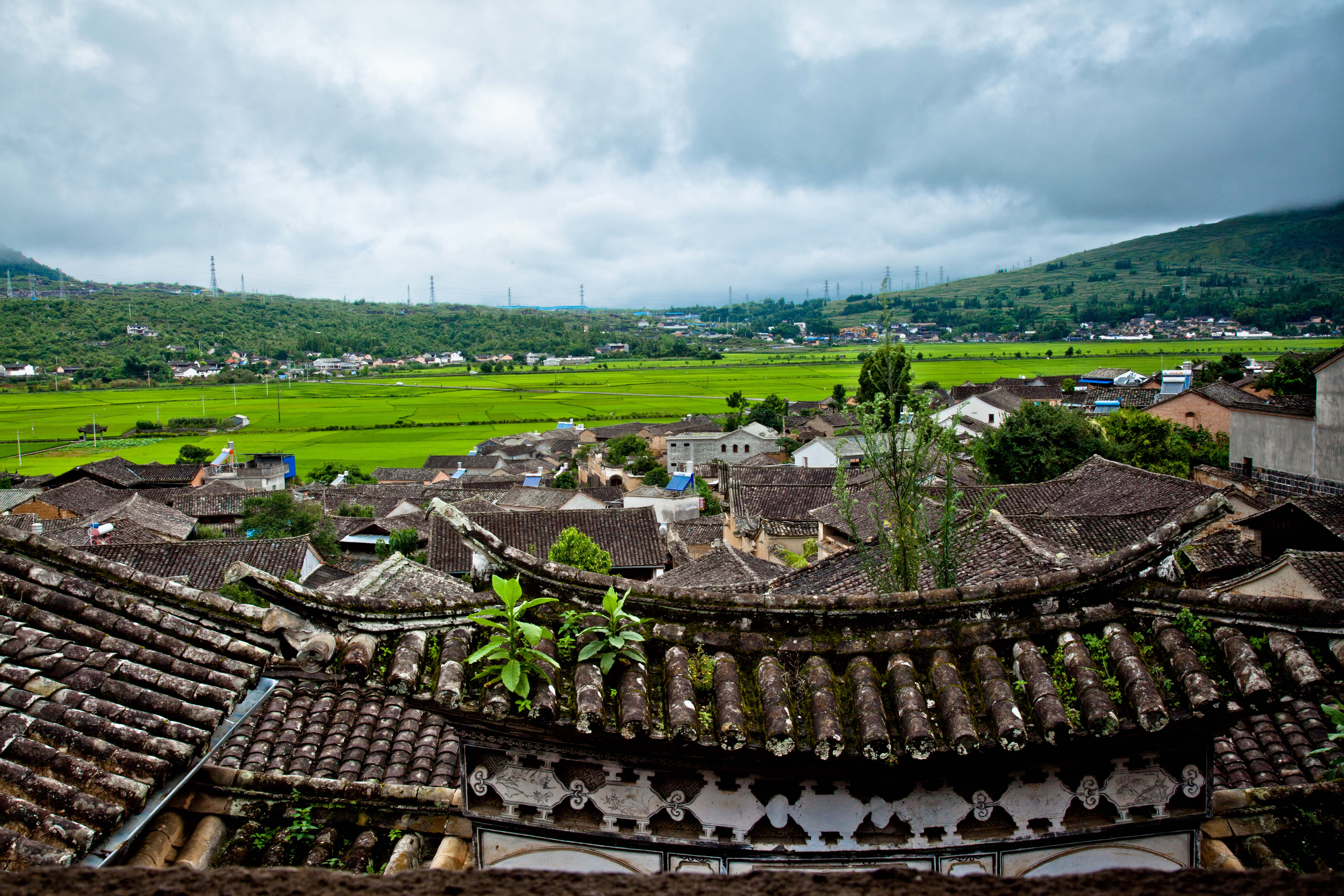 天龙屯堡 天龙屯堡是一处鲜为人知的古镇,藏在贵州腹地的大山深处