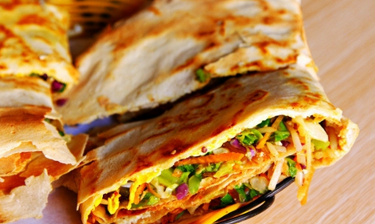 地地道道的滕州美食"菜煎饼"