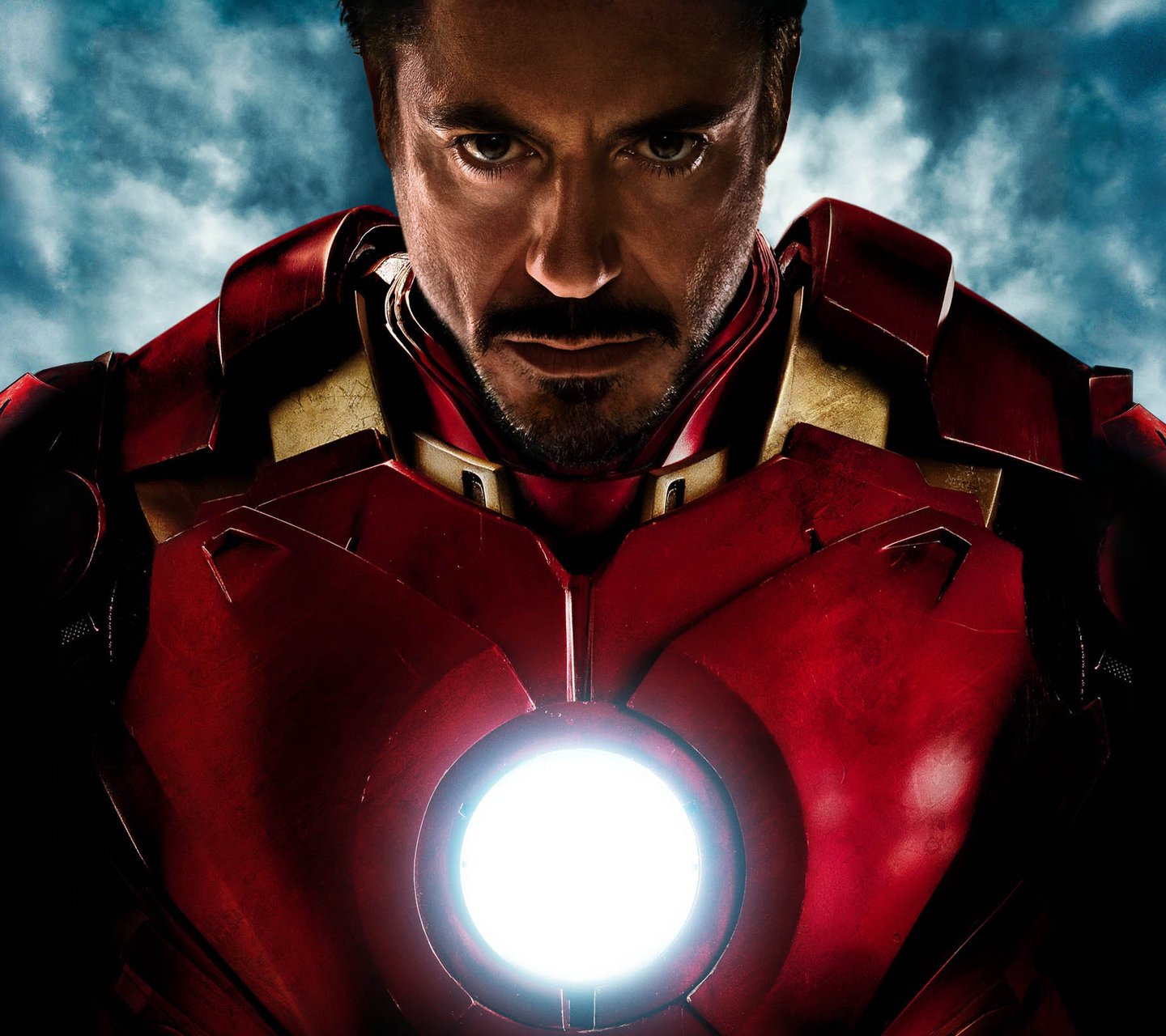 漫威里可逆天的装备,钢铁侠弧形反应堆以及奥丁的手杖!