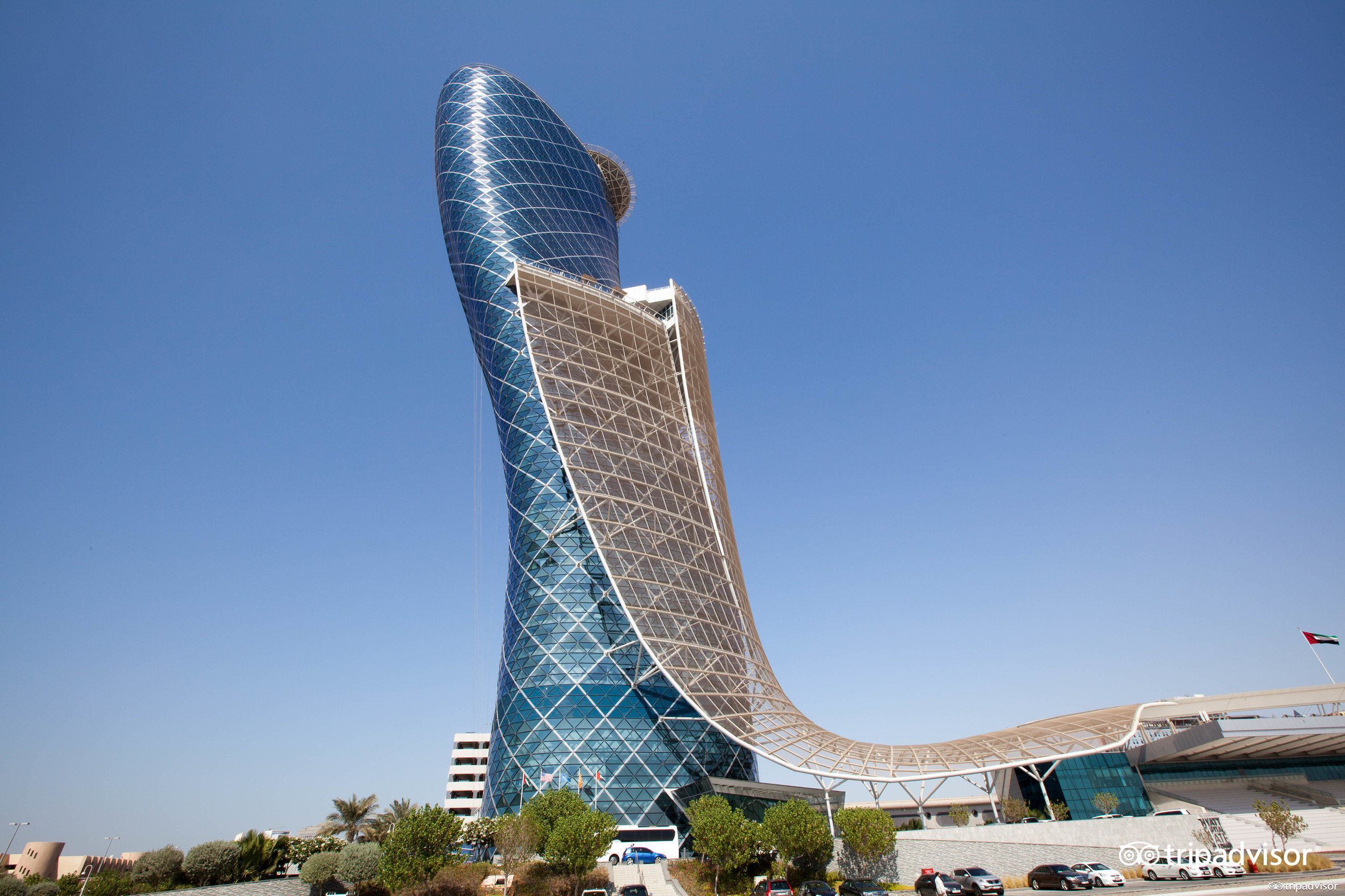 盘点旅行界的脑洞建筑雕塑,奇葩造型,居然成功挑战地球引力!