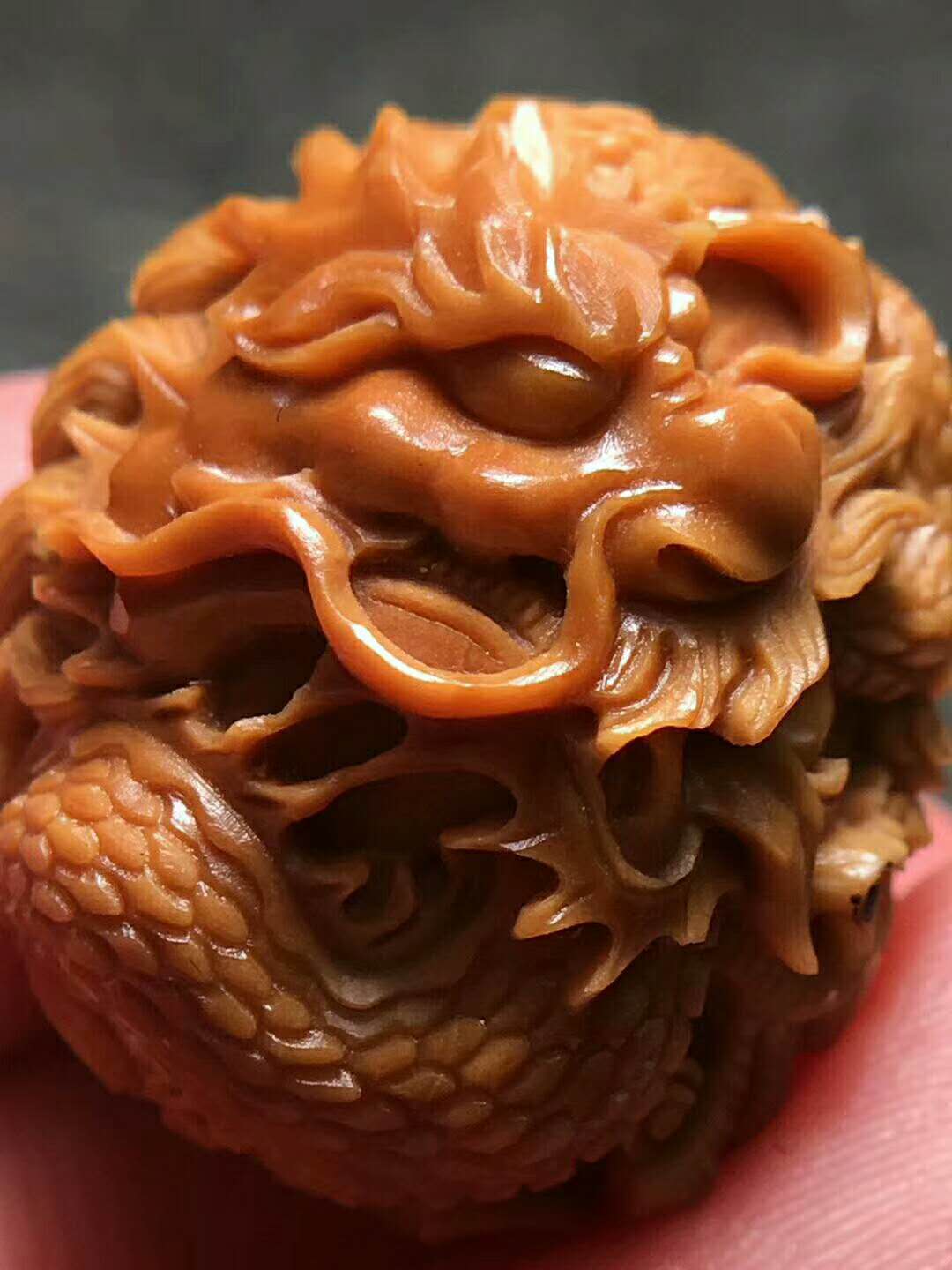 九龙戏珠橄榄核雕手串,2.4饱满大四花,立体感超强,收藏级作品