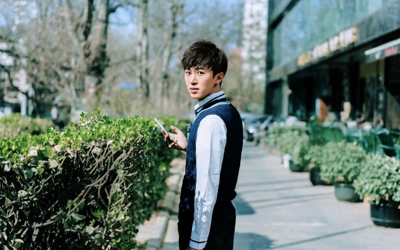 还记得去年霸屏的《特化师》主演们吗?张丹峰简直就是人生赢家!