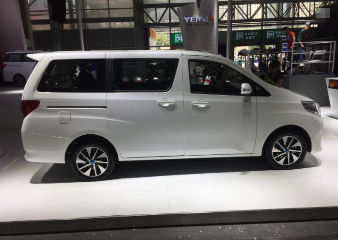 小号"丰田埃尔法"来了!2018野马上新首款mpv,7座3款起售6万!