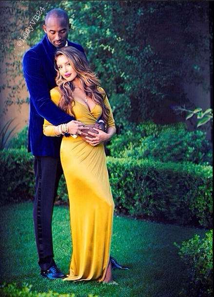 有科嫂的活动处处有看点,不得不说科嫂的身材是真心美啊,当然最重要的