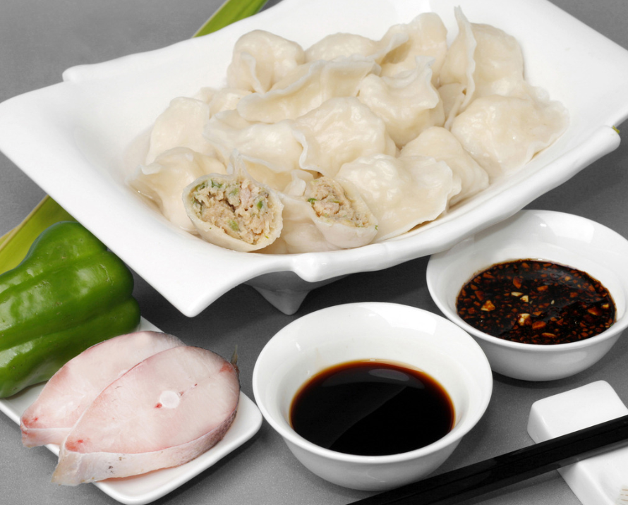 舌尖上的美食诱惑之墨西哥水饺片,风味独特,酸辣美味,香脆爽口