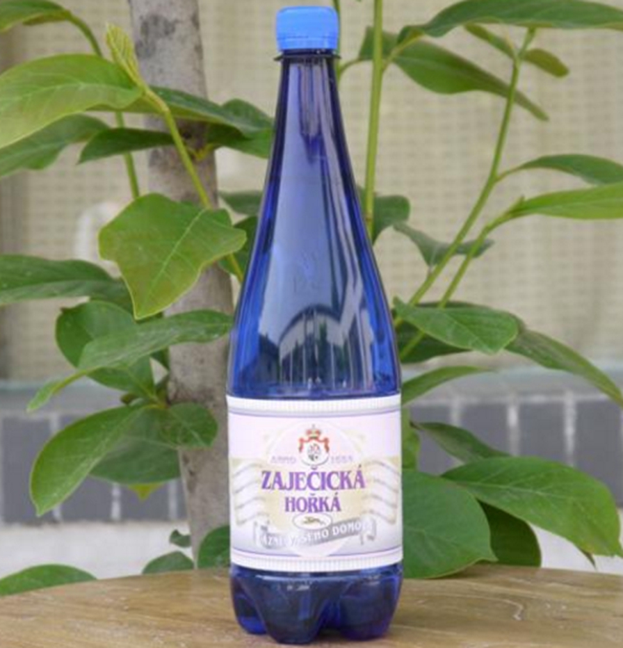 顶级的4种矿泉水,我竟穷到连水都喝不起了,喝过3种的都土豪!