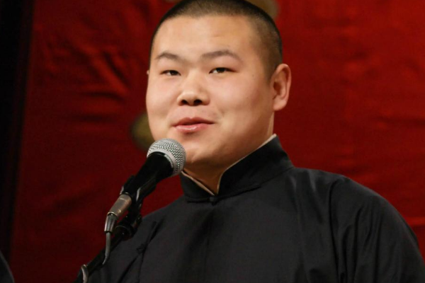 小品界五位男演员,属谁最搞笑,最奇葩啊?
