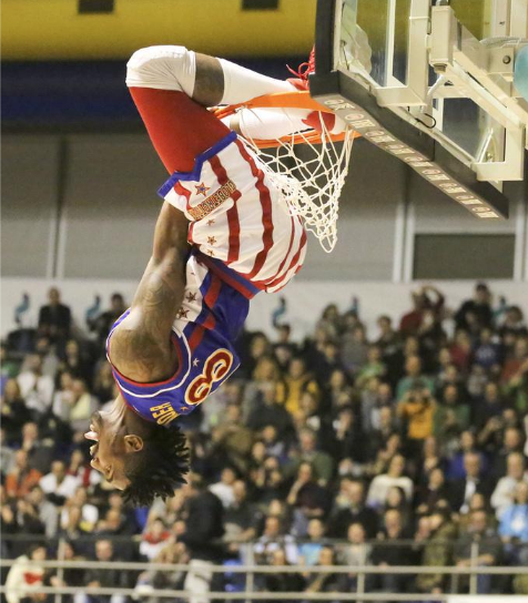 美国哈林篮球队意大利之行 杂耍表演惊艳全场