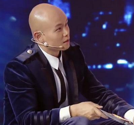 这3明星没留光头前不出名,留光头后大火,网友:光头就是标志!