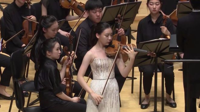 [图]韩国管弦乐队现场演奏门德尔松的《Violin Concerto》，好听！