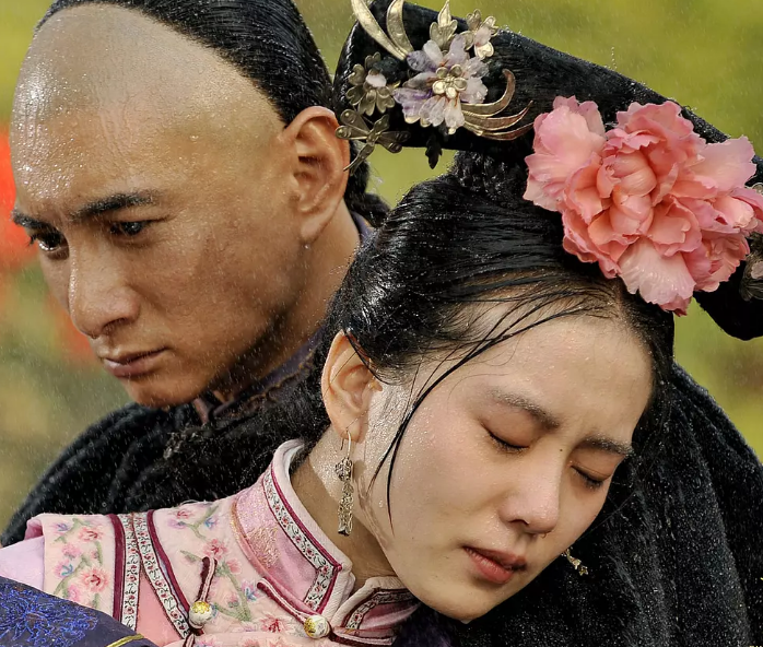 我怎么觉得步步惊心是一部反玛丽苏剧呢?