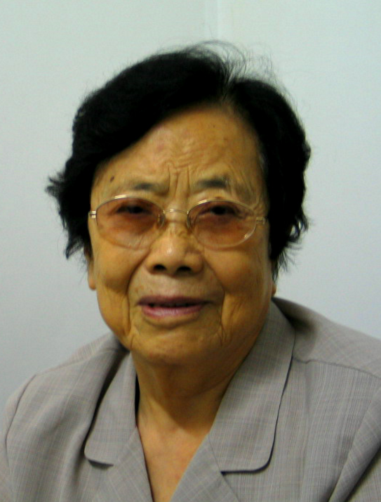 聂元梓竟在年轻时就一直散发着"党员气息",这是怎么回事?