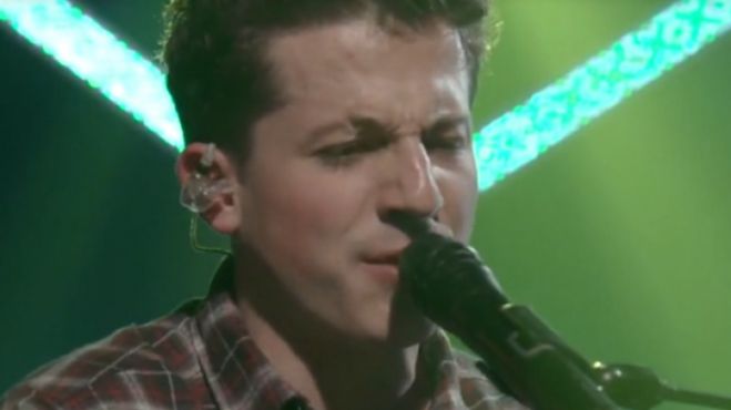 [图]Charlie Puth《See You Again》高清现场，演绎的太深情了！