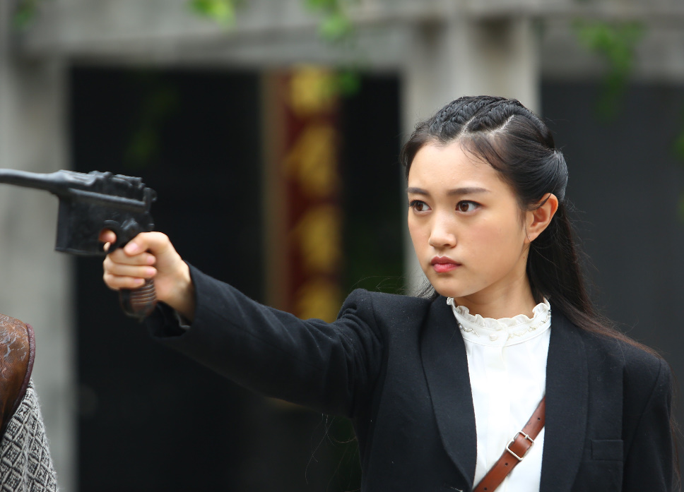 龙日一你死定了中的"张静美"侯佩杉,到底瞒着我们拍了多少电视