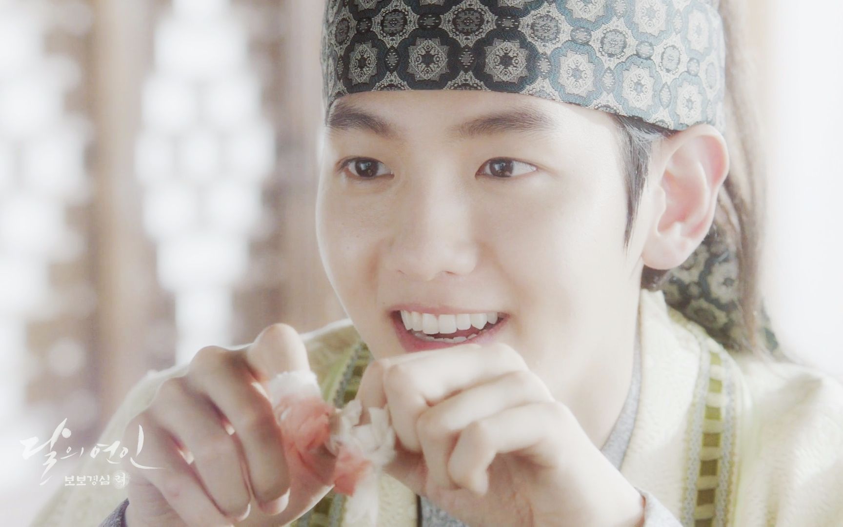 边伯贤惊艳到你的古装造型大盘点,为我们银暴风哭泣一分钟