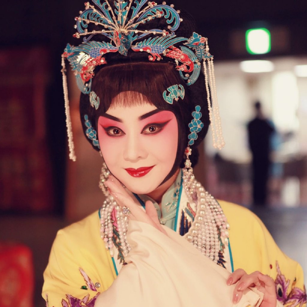 京剧演员李胜素的梅派艺术有什么不同?