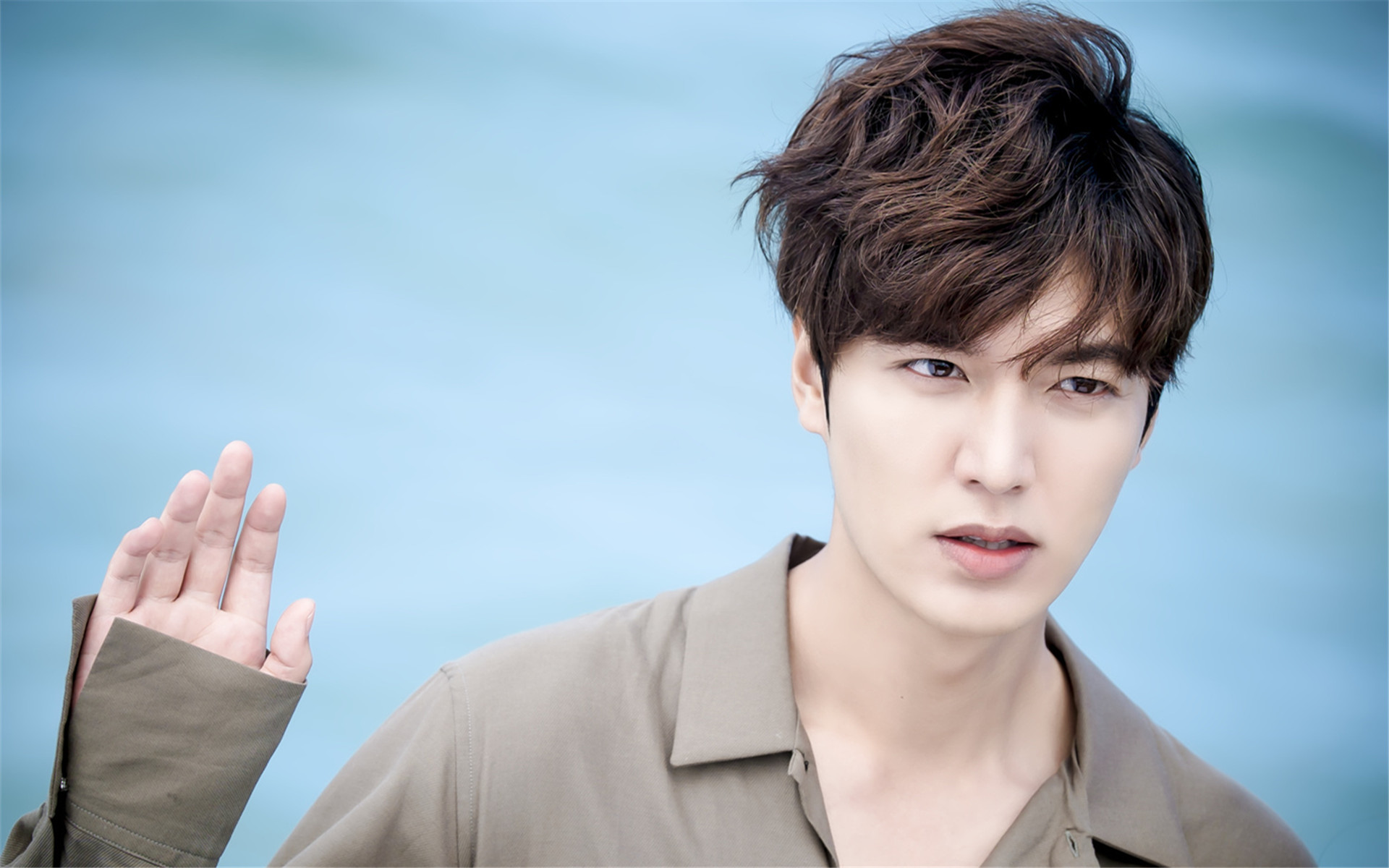 李敏镐最帅的6张照片,最后一张好酷!