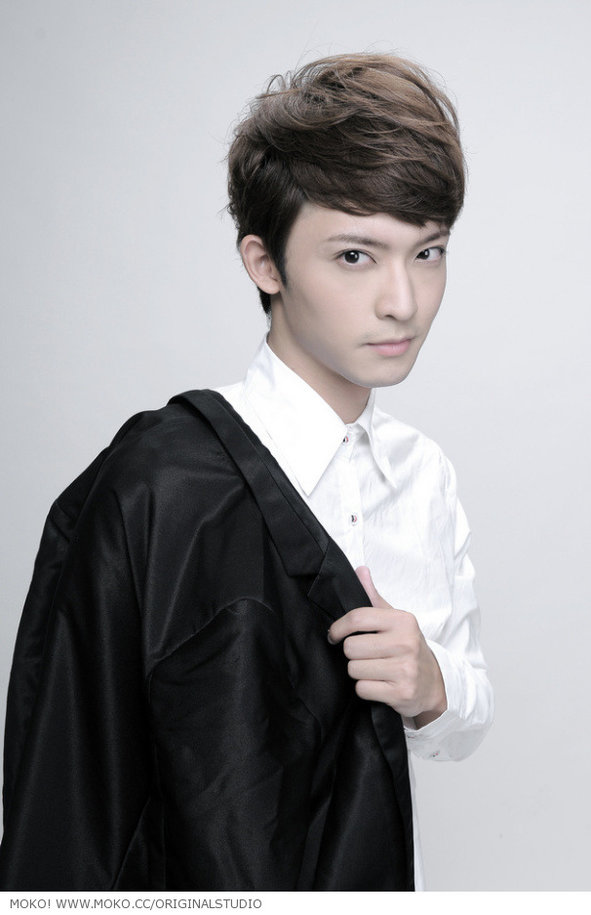 《新济公活佛》必清的扮演者