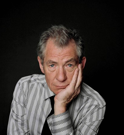 伊恩·麦克尤恩离开剑桥后,便投身演艺职业