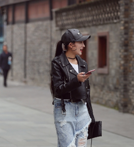 丽江街拍:听说丽江出美女,看了这组街拍我信了!