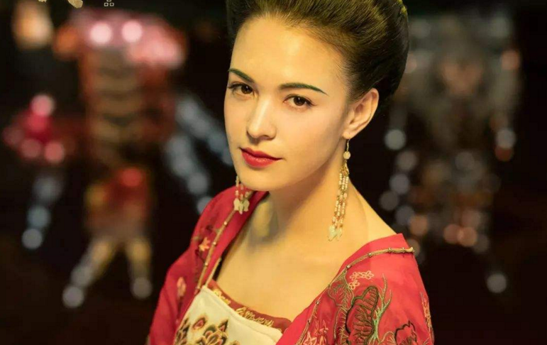 《猫妖记》,由衷的赞叹一声"陈凯歌真是个草包"