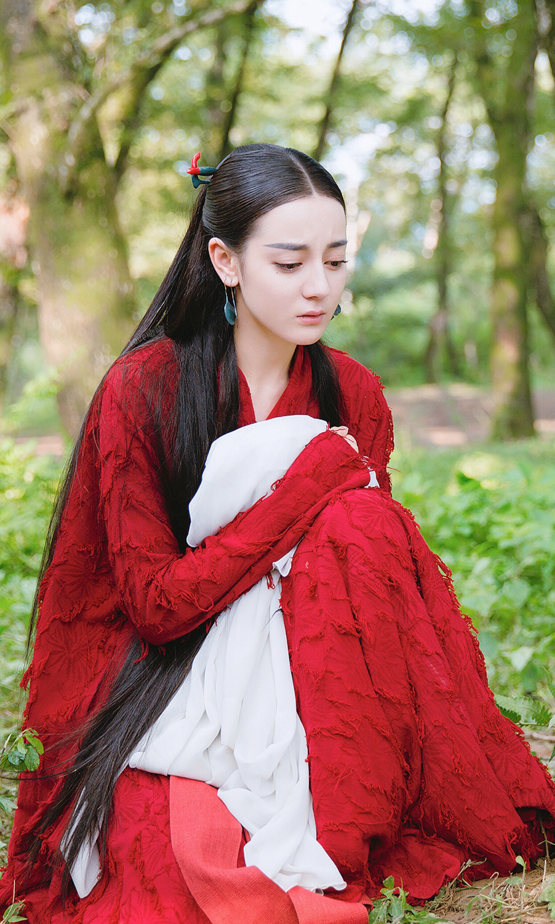 《烈火如歌》如歌喜欢红衣不仅仅是因为美,更多是遗传因素