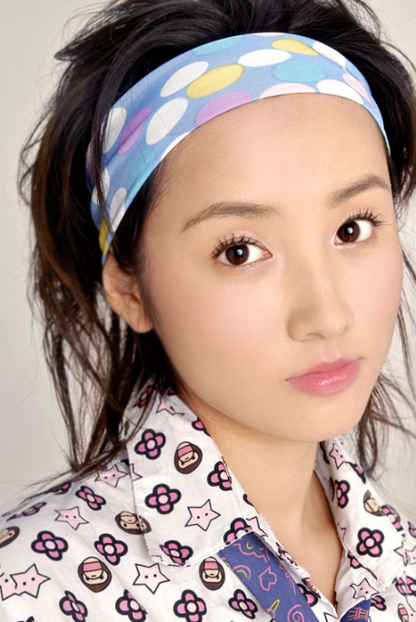 吕一的美照,你喜欢哪一张呢?