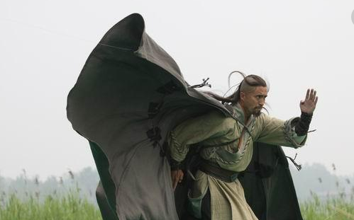 水浒传英雄介绍:戴院长,天速星,忠义两全,神行太保戴宗