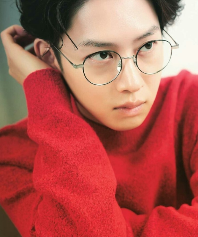 金希澈的帅照,你最喜欢哪一张呢?