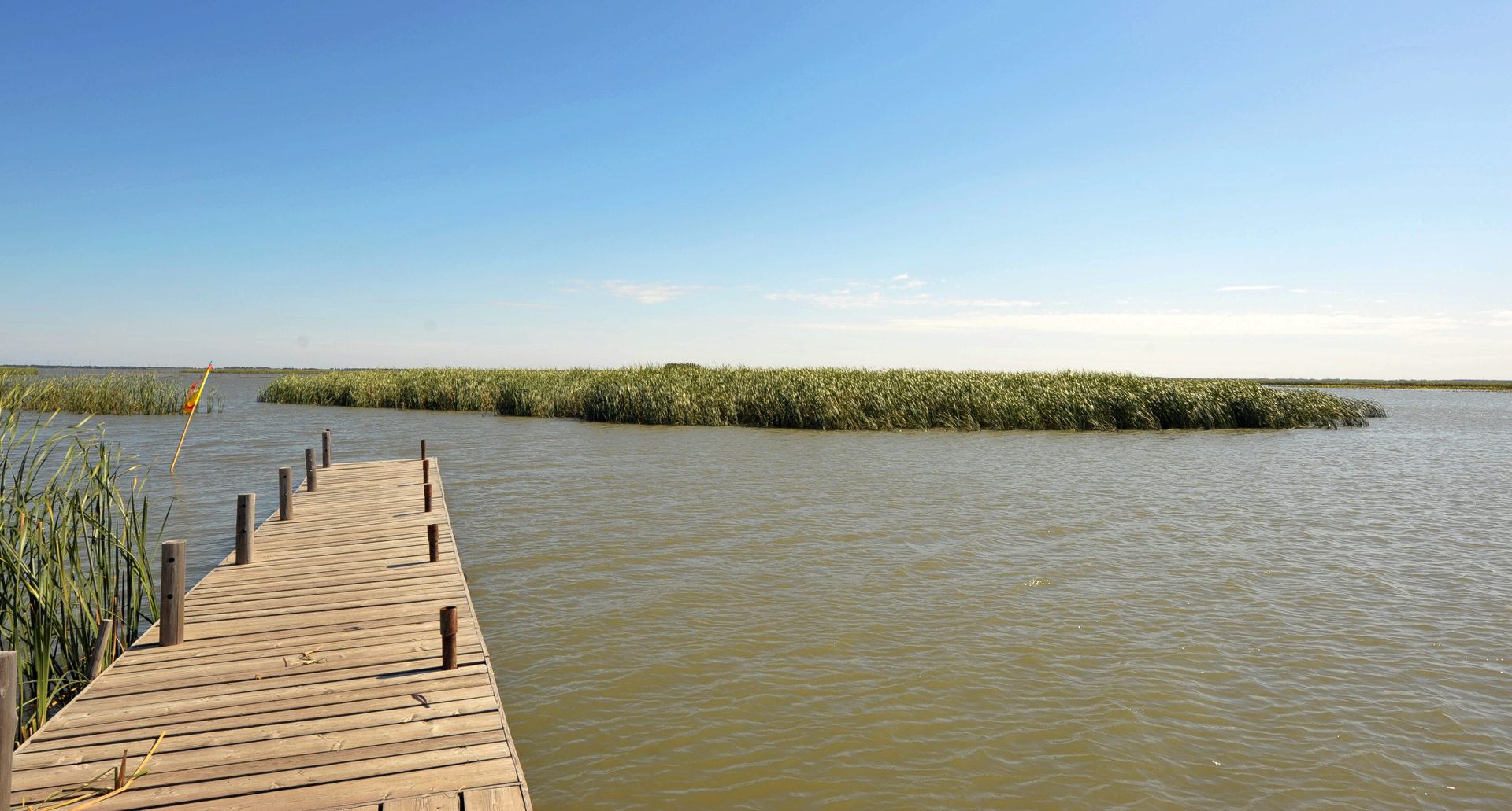 白色圣洁的查干湖,清澈见底,值得一去