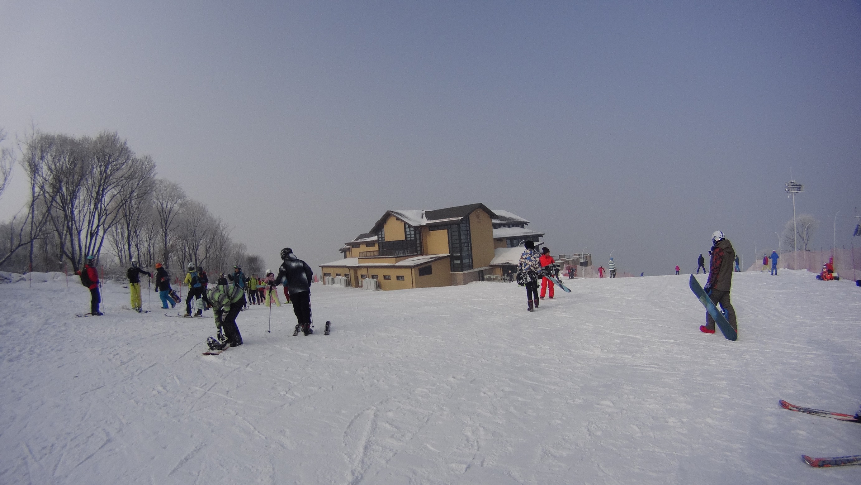 松原查干湖滑雪场图片