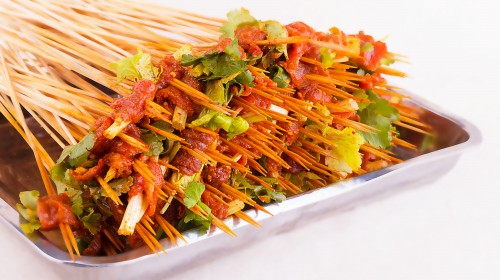 均军小郡肝串串香特色菜品