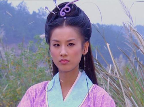 树上的鸟儿成双对——哼起天仙配的旋律,就会想到黄圣依的七公主