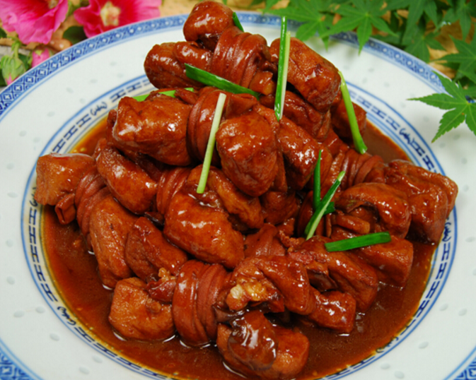 溧阳扎肝是江苏溧阳的特色传统名菜,属于江苏菜