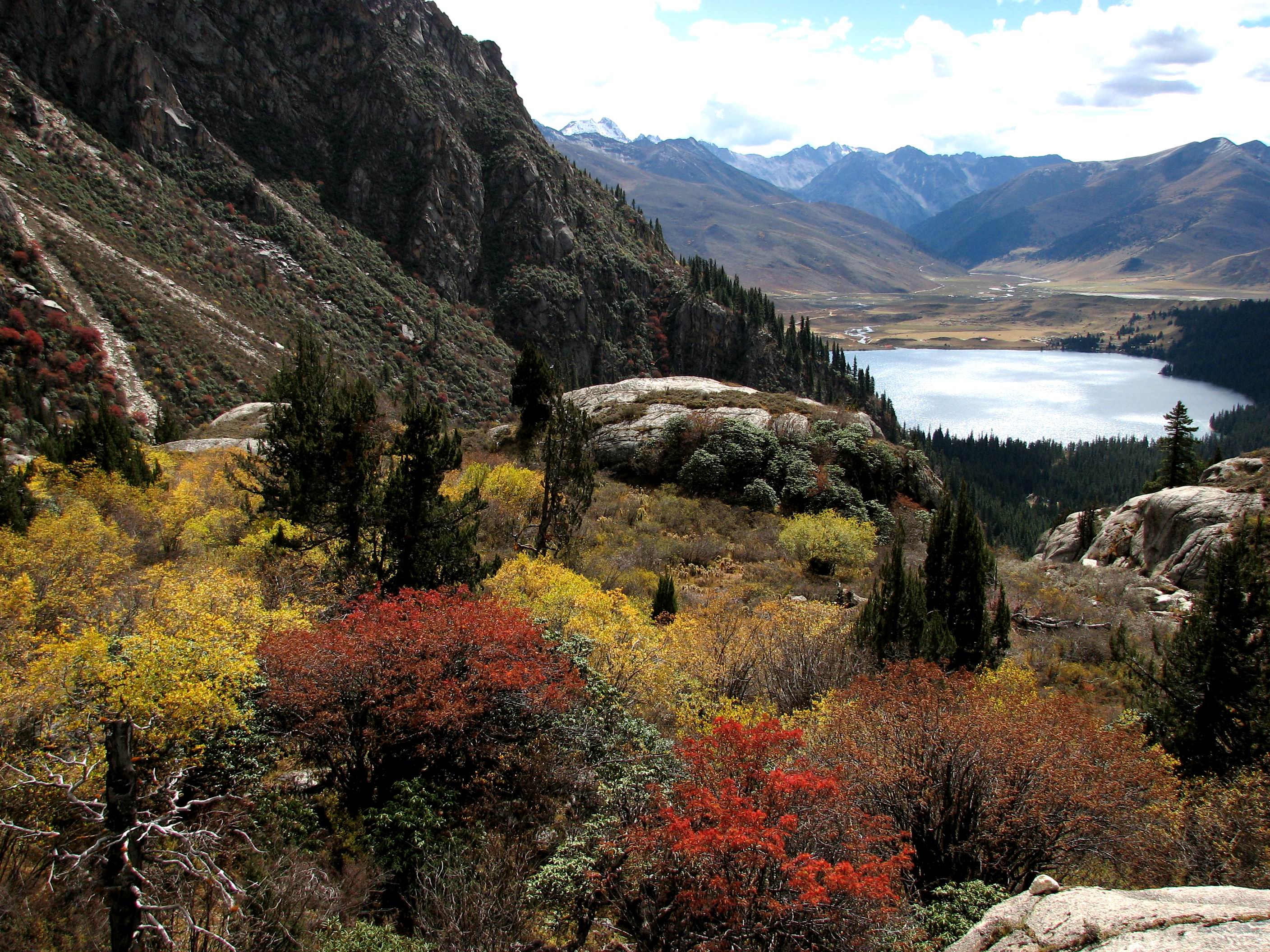 措普湖藏着一个秘密:康巴第一圣湖,藏人心中的香巴拉