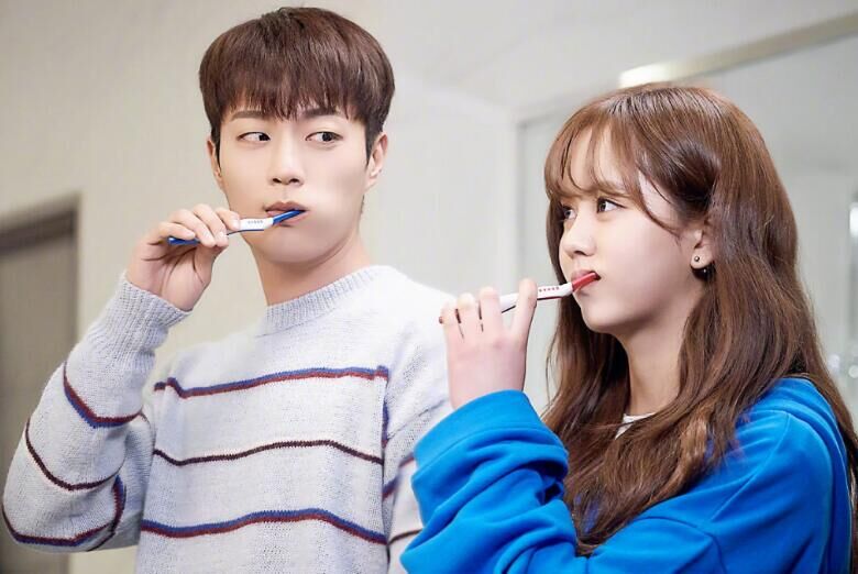 热播韩剧《电台罗曼史》,金所炫尹斗俊将开启甜蜜模式,男才女貌