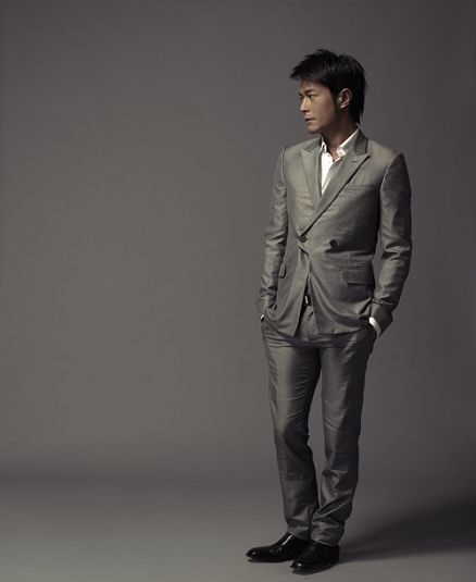 为什么黄晓明这样的演技都能拿影帝,古天乐连一个影帝都没有