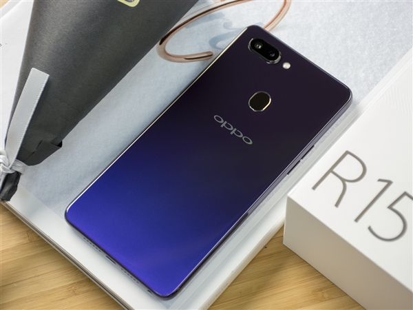 oppo r15/r15梦境版提前发布,欲截胡vivo x21?